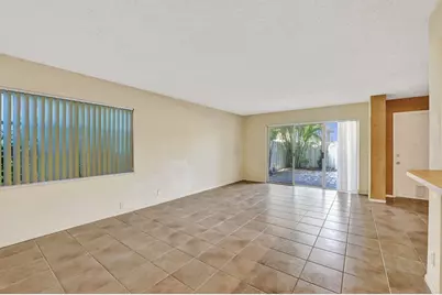 260 Seabreeze Circle, Jupiter, FL 33477 - Photo 5