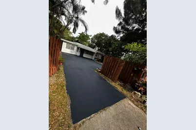 1660 SW 28th Avenue, Fort Lauderdale, FL 33312 - Photo 3