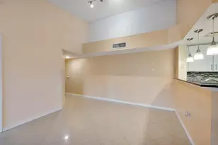 5011 Wiles Rd, Coconut Creek, FL 33073 - Photo 11