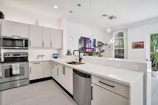 2636 NE 9th Ave, Wilton Manors, FL 33334 - Photo 27
