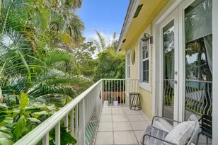 2636 NE 9th Ave, Wilton Manors, FL 33334 - Photo 3