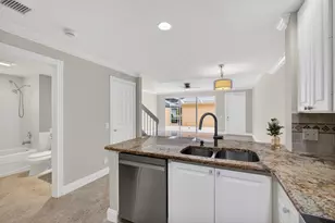 219 Soriano Dr, Jupiter, FL 33458 - Photo 23