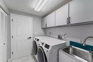 10440 SE Jupiter Narrows Dr, Hobe Sound, FL 33455 - Photo 15