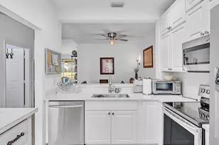 6396 Park Lake Cir, Boynton Beach, FL 33437 - Photo 3