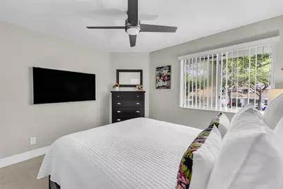 994 NW 93rd Avenue, Plantation, FL 33324 - Photo 29
