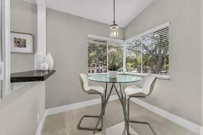 994 NW 93rd Avenue, Plantation, FL 33324 - Photo 7