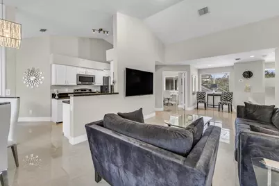 994 NW 93rd Avenue, Plantation, FL 33324 - Photo 5