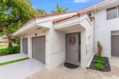 994 NW 93rd Avenue, Plantation, FL 33324 - Photo 1