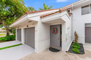 994 NW 93rd Ave, Plantation, FL 33324 - Photo 1