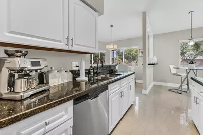 994 NW 93rd Avenue, Plantation, FL 33324 - Photo 15