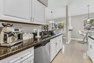 994 NW 93rd Ave, Plantation, FL 33324 - Photo 15