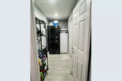 8719 N Ashley Street, Tampa, FL 33604 - Photo 11