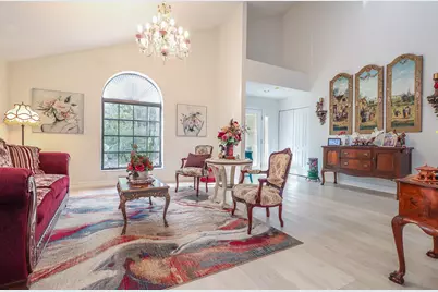 8259 155th Place N, Palm Beach Gardens, FL 33418 - Photo 5