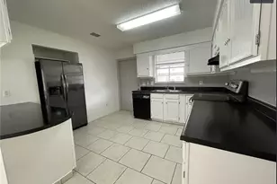 2385 88th Ave, Vero Beach, FL 32966 - Photo 3