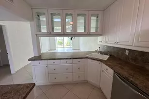 21 Abbey Ln, Delray Beach, FL 33446 - Photo 5
