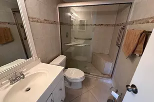 21 Abbey Ln, Delray Beach, FL 33446 - Photo 11