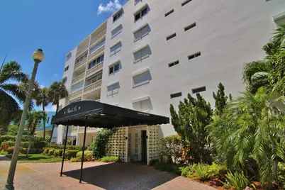 1 N Golfview Road #205, Lake Worth Beach, FL 33460 - Photo 17