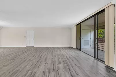 7564 Regency Lake Drive #202, Boca Raton, FL 33433 - Photo 47