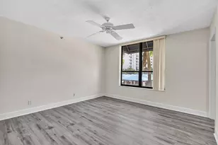7564 Regency Lake Dr, Boca Raton, FL 33433 - Photo 39