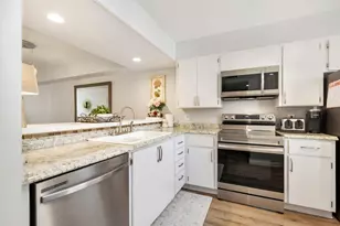 2401 Village Blvd, West Palm Beach, FL 33409 - Photo 9