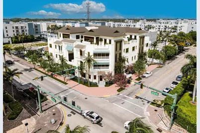 102 SE 5th Avenue #8, Delray Beach, FL 33483 - Photo 1