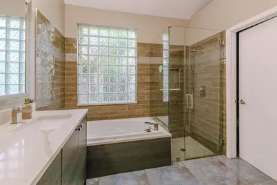 4082 Trenton Avenue, Cooper City, FL 33026 - Photo 15