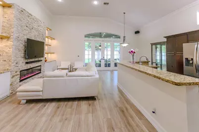 4082 Trenton Avenue, Cooper City, FL 33026 - Photo 9