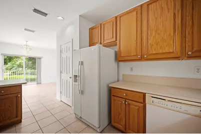 2110 NW 75th Way, Pembroke Pines, FL 33024 - Photo 13