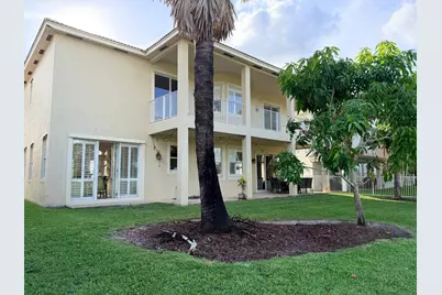 2285 Ridgewood Circle, Royal Palm Beach, FL 33411 - Photo 11