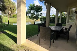 2285 Ridgewood Cir, Royal Palm Beach, FL 33411 - Photo 25