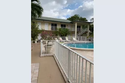 1907 NE 2nd Street #2, Deerfield Beach, FL 33441 - Photo 1