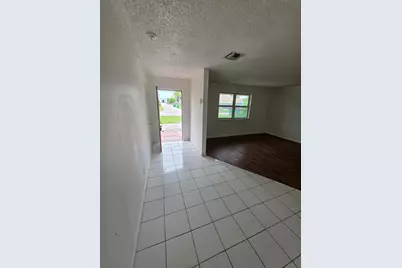 1216 Giller Avenue, Mangonia Park, FL 33407 - Photo 7