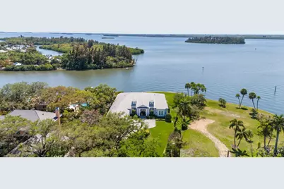 1505 W Camino Del Rio, Vero Beach, FL 32963 - Photo 1