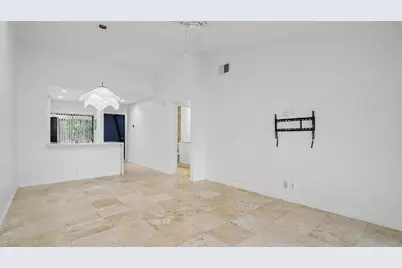 3939 NE 5th Avenue #A201, Boca Raton, FL 33431 - Photo 5