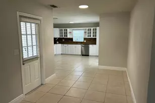 61 NW 47th St, Oakland Park, FL 33309 - Photo 7