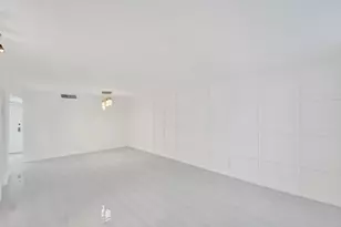 3800 N Hills Dr, Hollywood, FL 33021 - Photo 17