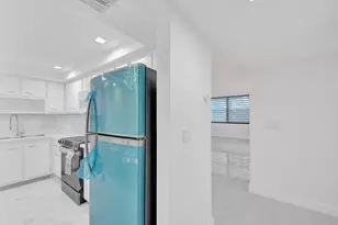 3800 N Hills Dr, Hollywood, FL 33021 - Photo 3