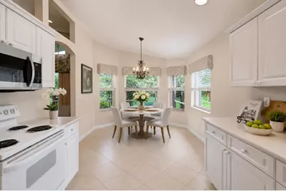 9689 Positano Way, Lake Worth, FL 33467 - Photo 15