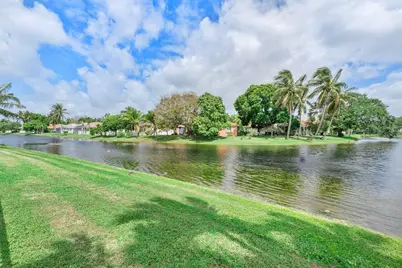 6220 Swans Terrace, Coconut Creek, FL 33073 - Photo 39