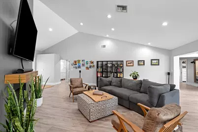 6910 NW 2nd Terrace, Boca Raton, FL 33487 - Photo 11
