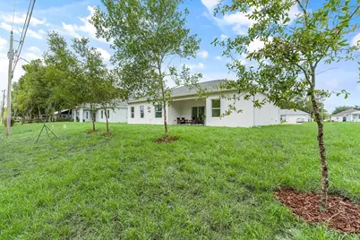8216 104th Court, Vero Beach, FL 32967 - Photo 43