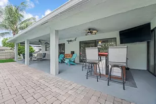 100 Greenwood Ct, Royal Palm Beach, FL 33411 - Photo 7