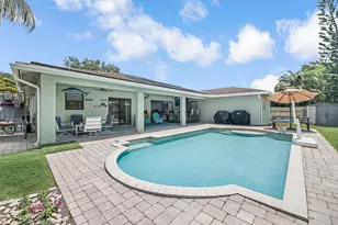 100 Greenwood Ct, Royal Palm Beach, FL 33411 - Photo 3