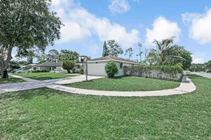 100 Greenwood Ct, Royal Palm Beach, FL 33411 - Photo 55