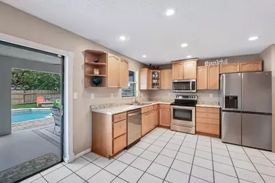 100 Greenwood Court, Royal Palm Beach, FL 33411 - Photo 19