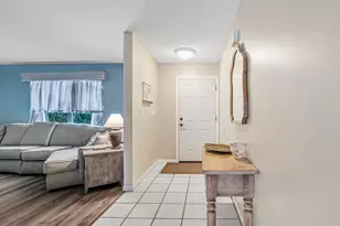 100 Greenwood Ct, Royal Palm Beach, FL 33411 - Photo 13