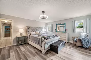 100 Greenwood Ct, Royal Palm Beach, FL 33411 - Photo 27