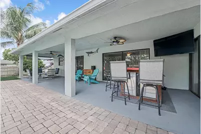 100 Greenwood Court, Royal Palm Beach, FL 33411 - Photo 43