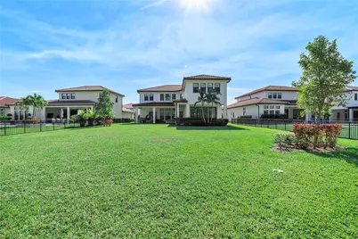 9245 W Parkland Bay Trail, Parkland, FL 33076 - Photo 45