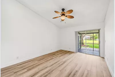 7618 S Pinewalk Dr S #132, Margate, FL 33063 - Photo 7